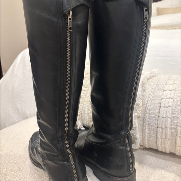 FRYE Women’s Black Leather Knee-High Boots - Picture 3 of 7